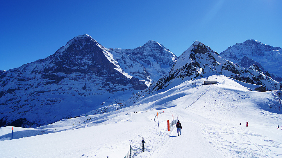 Winterwanderungen im Berner Oberland