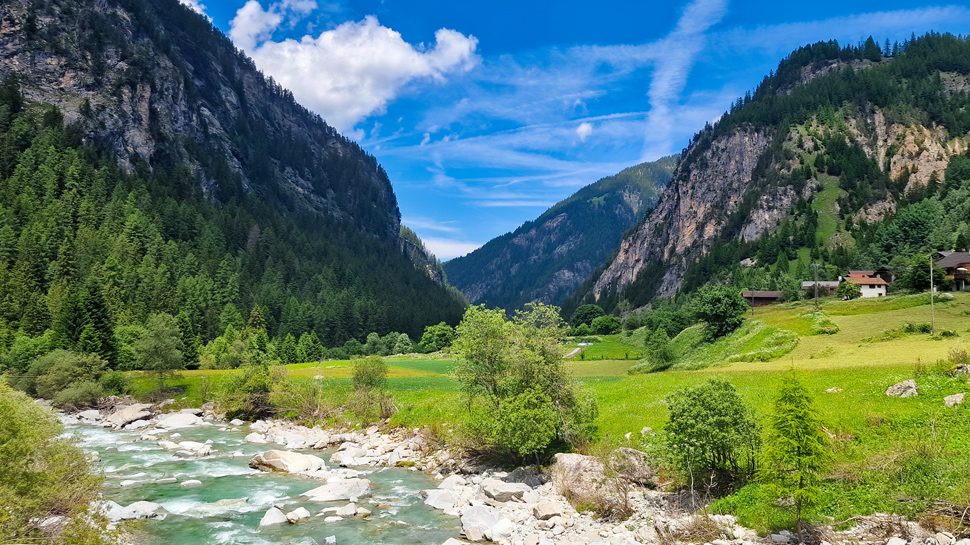 Bergwanderung über die alte Averserstrasse ins Val Ferrera