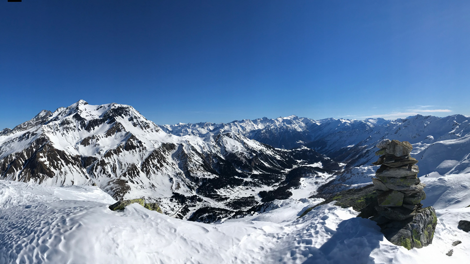 Schneeschuhtour zum Pizzo dell‘Uomo