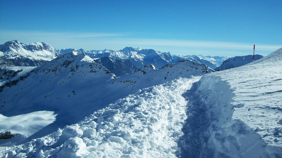 Schneeschuhtour vom Maschgenkamm zur Alp Fursch